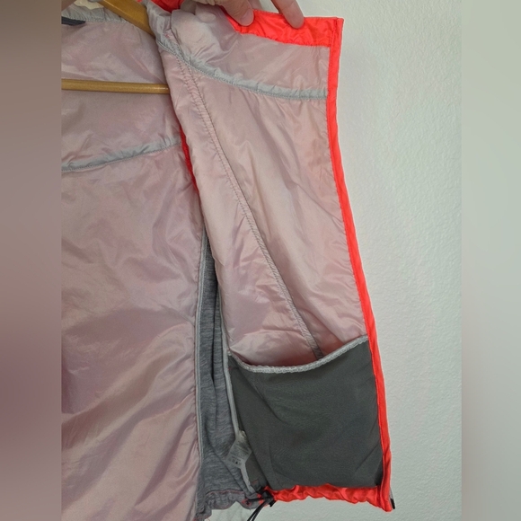 Title Nine Will Power Light Vest, Size XS - Picture 6 of 10